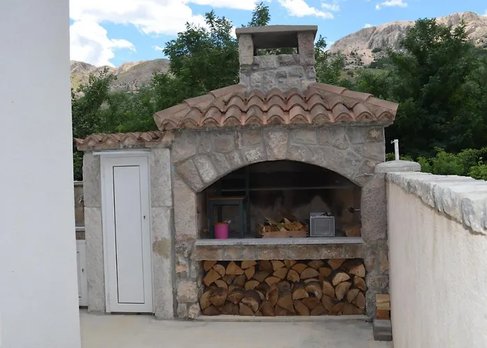 Manuela Appartamento Draga Bašćanska